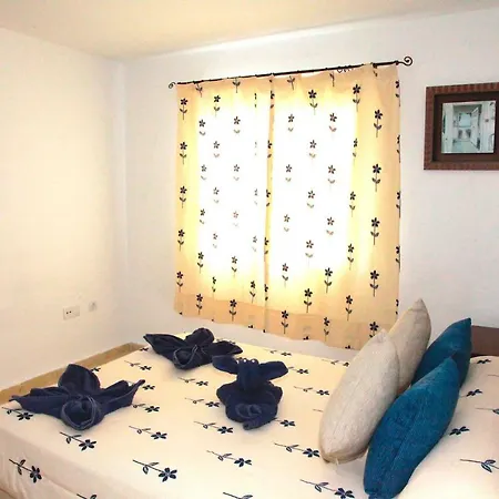 Apartamento Las Arenas Apartamento *